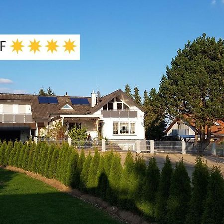 Haus Lindengarten Ofterdingen ภายนอก รูปภาพ