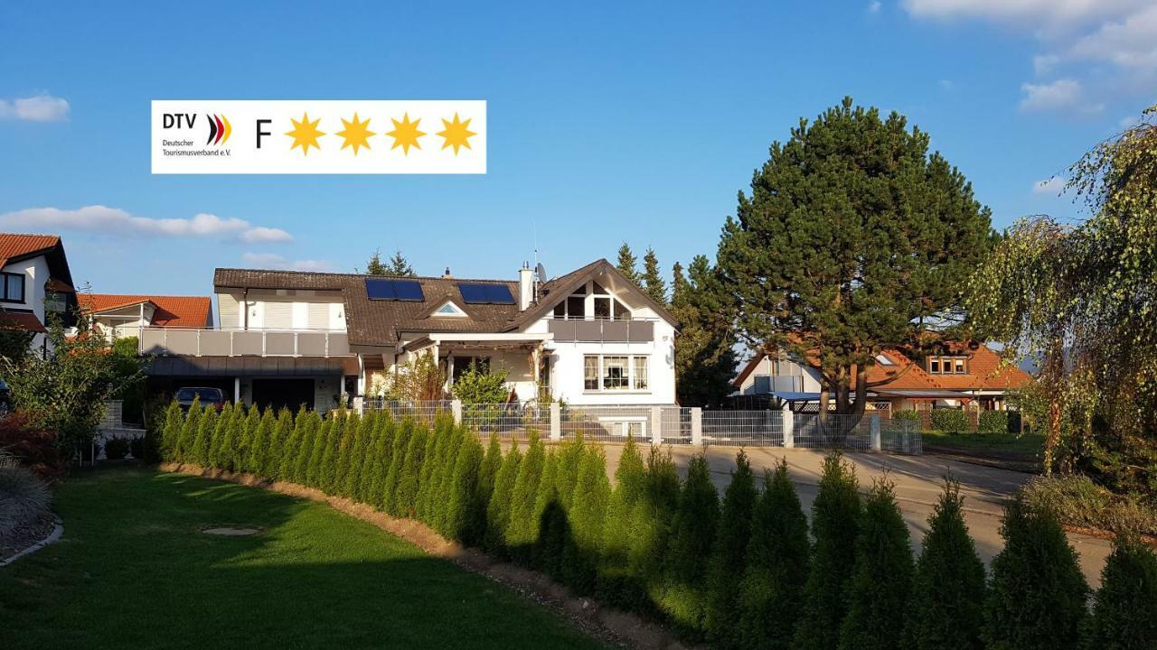 Haus Lindengarten Ofterdingen ภายนอก รูปภาพ